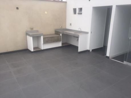 Penthouse En Corpac, Muy Buena Ubicacion