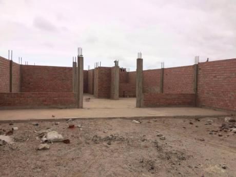 Casa Por Terminar De Construir - Tejidos Antisismicos Y Param Para 5 Pisos