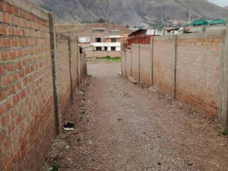 Alquilo Terreno De 1000 M2