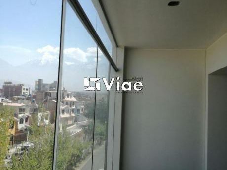 Venta Departamento Duplex Exclusivo En Cayma, Residencial Cerrada Y Segura