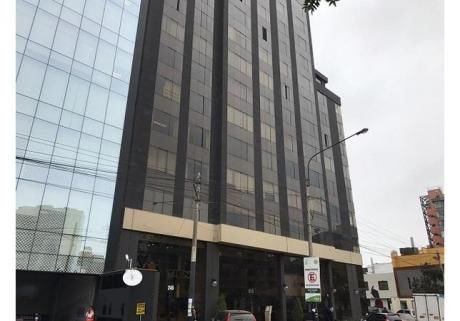 San Isidro Oficina Alquiler