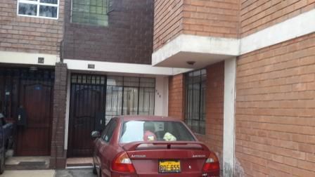 Venta De Linda Casita En Condominio - Av Parque De Las Leyendas