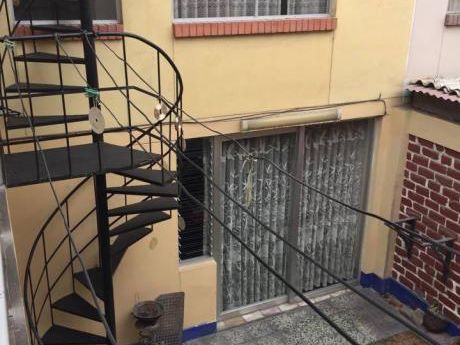 Casa En Av En Esquina Av Guardia Peruana Cerca A Cruce Con Matellini
