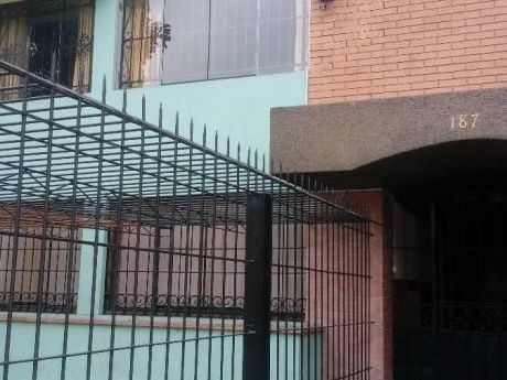 Departamento Centrico Cerca A Maison De Sante, Colegio Cristo Rey.