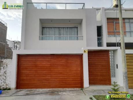 Hermosa Casa 03 Pisos,160 M2,300 M2, 05 Hab, Urb. El Golf ¡tienes Que Verla!