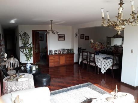 Departamento Frente A Parque, Urb. San Borja Norte. 195.000