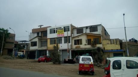 Casa Tres Pisos, Independientes, Av Cesar Vallejo Villa El Salvador