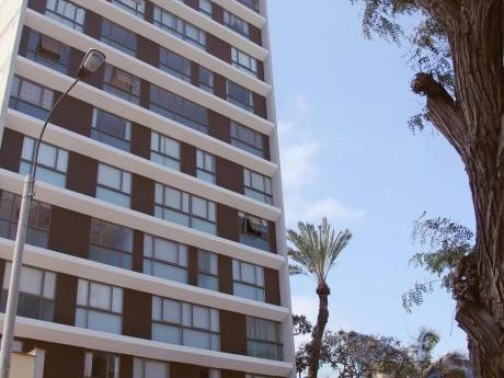 Alquiler Departamento 2 Dorm. Amoblado Y Equipado - Centrico/ Miraflores