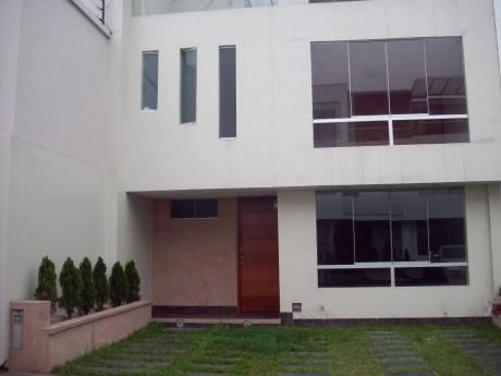 Venta De Casa Por Ovalo Los Condores