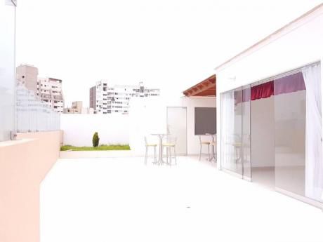 Lindo Pent - House Semi Amoblado De 240 M2 - 3 Dorm. - Cerca A Larcomar