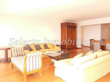 Exclusivo Departamento Amoblado - Frente Al Mar - 3 Dorm. - 172 M2 - Miraflores