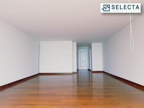 Departamento Con Linea Blanca Frente Al Mar De 200 M2, 3 Dorm. - Miraflores