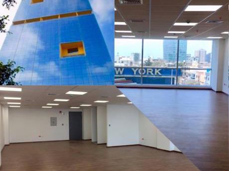 Implementada Oficina De Estreno A. C. 119 M2 Centro Corporativo Prime Vértice 22