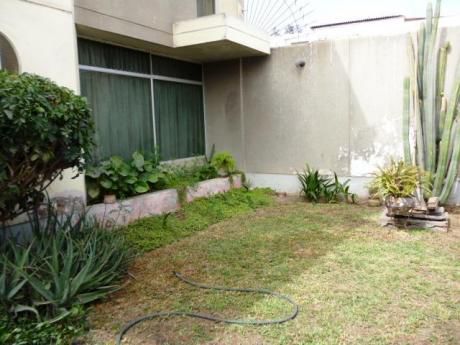 Venta De Casa Como Terreno O Casco Habitable, 302 M2