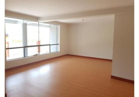De Oportunidad, Departamento En 1er Piso, 3 Dorm, 1 Cochera