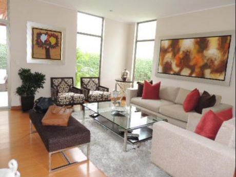Vendo Casa En Condominio De 4 Casas, 301 M2, 3 Dorm, 3 Cocheras