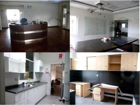 Ideal Para Oficinas Administrativas - 22 Ambientes/frente A Parque Tradiciones