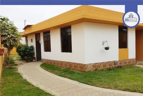 Alquiler De Casa En Piura | Urb. Cocos Del Chipe - 160 M2.