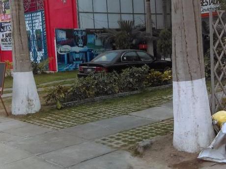 Vendo Terreno - Local En Av Heroes Del Alto Cenepa (ex - Trapiche)
