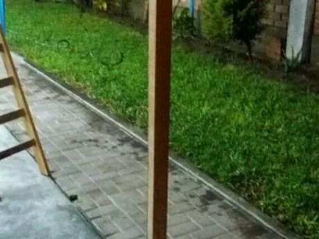 Vendo Bonita Casa En Urb. El Pinar (entre Trapiche Y Universitaria).