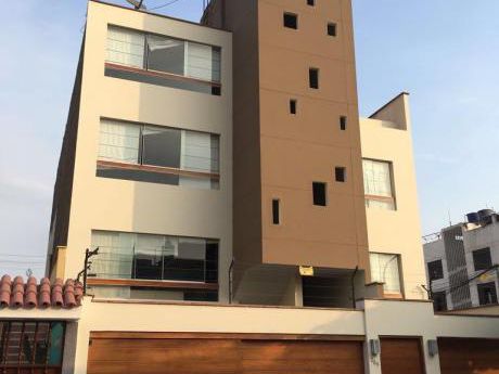 Vendo Aires, Excelente Ubicación En Chorrillos. 90 M2. En Lindo Edificio!