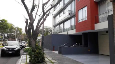 San Isidro Exclusivo Dpto 1 Dormitorio 1.5 Baños 80 M2 2 Cocheras $850