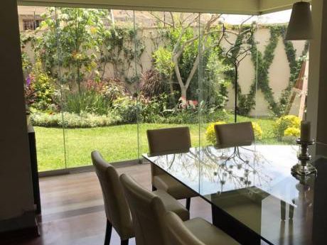 Linda Casa En Condominio De Sólo 5 Unidades En Rinconada Del Lago