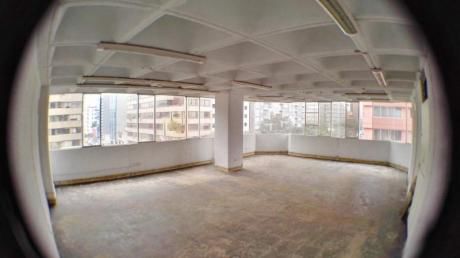 Excelentes Oficinas De 78 M2 + Estac Mejor Zona De Pardo, C/estacionamiento