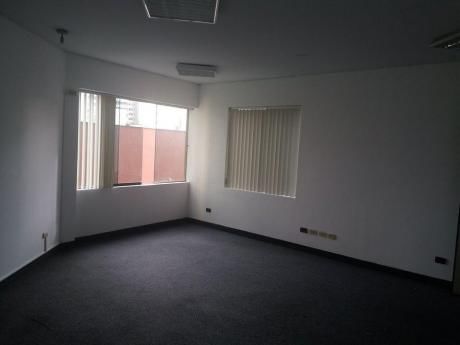 Exclusiva Oficina De 30 M2 En Miraflores Business Club