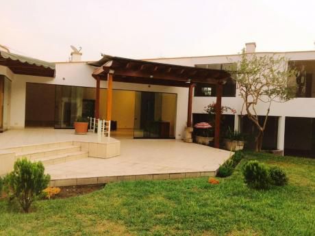 Hermosa Casa En Alquiler En Cerros San Francisco, Surco -