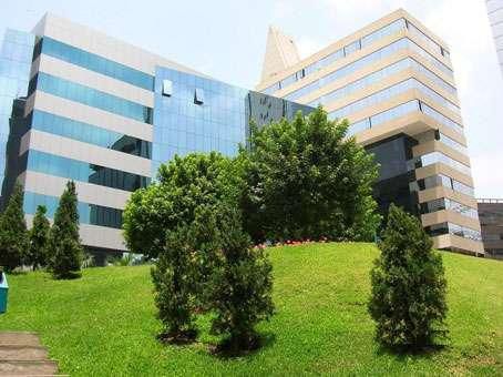 Alquilo Oficina Implementada En Centro Empresarial De San Isidro
