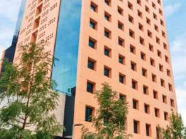 Alquilo Oficina Implementada En El Centro Empresarial De San Isidro
