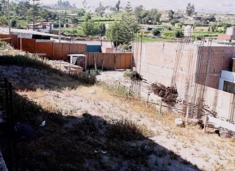 Remate De Terreno En Cayma (parte Baja)