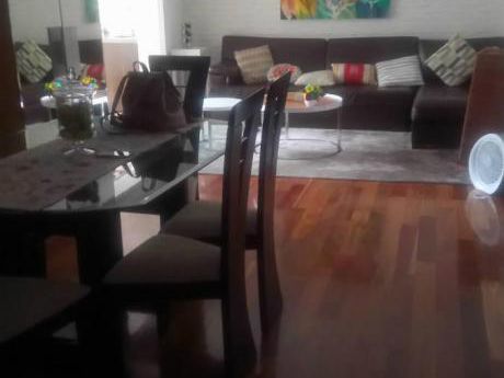 Vendo Amplio Departamento Con Salida A Parque Privado En Surco
