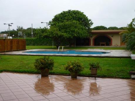 Terreno De 10,800 M En Pachacamac Con Servicios