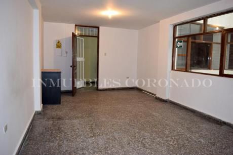 Alquiler De Oficina 2 Piso – Av España Cuadra 1 Or