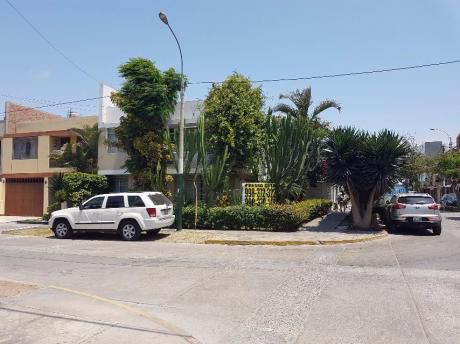 Bellavista Casa 2 Plantas $270,000 Cerca Hospital Sabogal Y Carrión