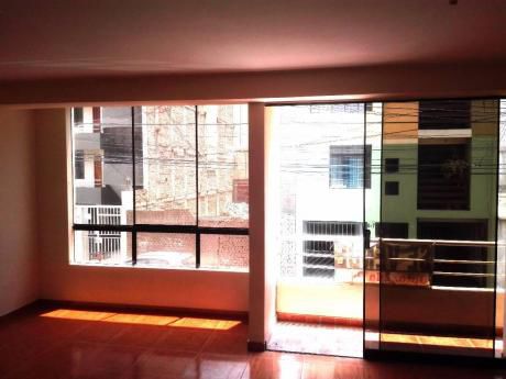 Exclusivo Departamento En 2 Piso A Una Cuadra De Real Plaza - Upao