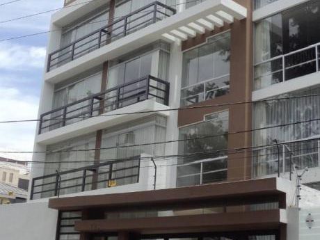 Vendo Moderno Departamento Los Arces - Cayma
