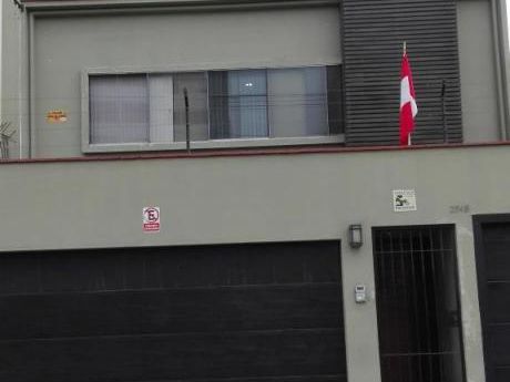 Vendo Amplia Casa Comercial, Remodelada, En Magdalena Del Mar