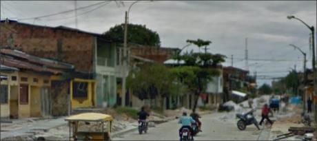 Venta De Casa 2 Pisos Bien Conservada A Una Cuadra Del Parque Zonal De Iquitos