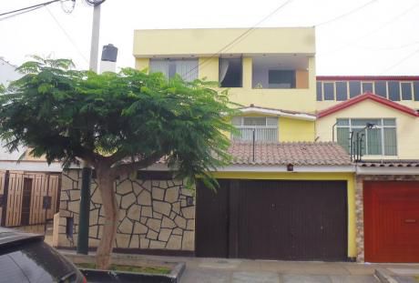 Venta De Excelente Casa
