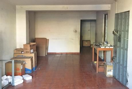 Local Comercial Frente Al Parque Canepa
