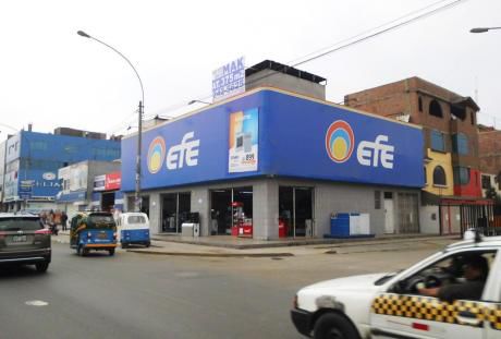 Venta De Local Comercial En Esquina
