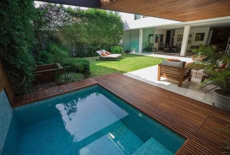 Exclusiva Casa En Urbanización La Aurora