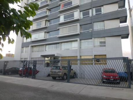 Lindo Departamento Con Amplia Terraza En Urb. Solar De Challapampa