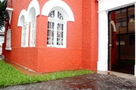 Alquilo Casa De 601 M2 A $5.800 Zona Comercial En San Isidro