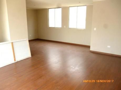 Venta Dpto Tipo Dúplex En Las Lomas De La Molina Y 2 Docheras