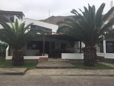 Vendo Cómoda Casa De Playa, Boca León, San Antonio Km. 79 Panamericana Sur