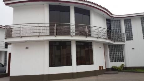 Venta De Casa En Condominio La Molina